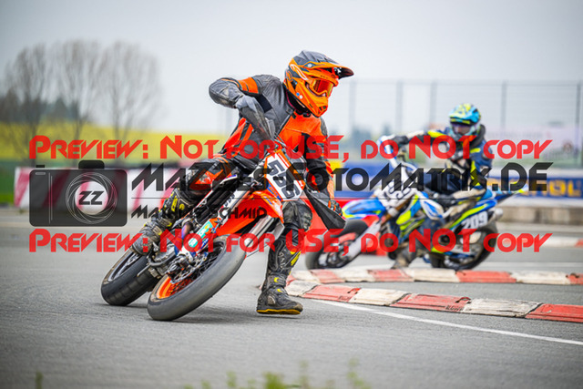 MaZZes_FotoMatrix_230507_8262 | S3