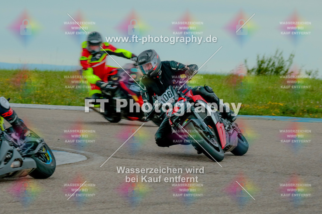 _7D21107 | Hier findet Ihr Bilder von Touristenfahrten auf der Nürburgring Nordschleife oder von anderen Veranstaltungen die ich besucht habe. Viel Spass beim Durch Schauen 