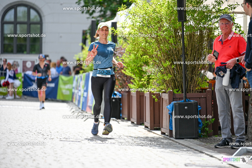 SZI_7889 | Stadttriathlon Erding 2025. #yourpictrs #sportshot_your_pictrs @Sportshotphotography #stadttriathlonerding Copyright: www.sportshot.de