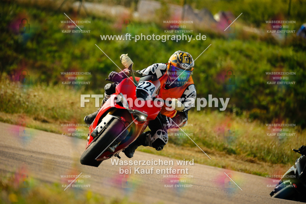 _MOT6319 | Hier findet Ihr Bilder von Touristenfahrten auf der Nürburgring Nordschleife oder von anderen Veranstaltungen die ich besucht habe. Viel Spass beim Durch Schauen 