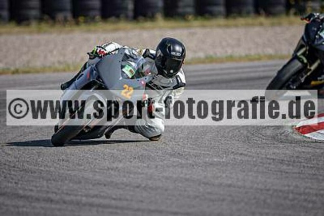 pube1284 | Professionelle Fotos von Sportveranstaltungen, aber auch Hochzeiten und anderen Events. - Realisiert mit Pictrs.com