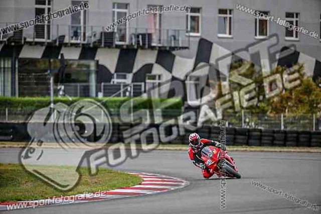 pubi3520 | Professionelle Fotos von Sportveranstaltungen, aber auch Hochzeiten und anderen Events. - Realisiert mit Pictrs.com