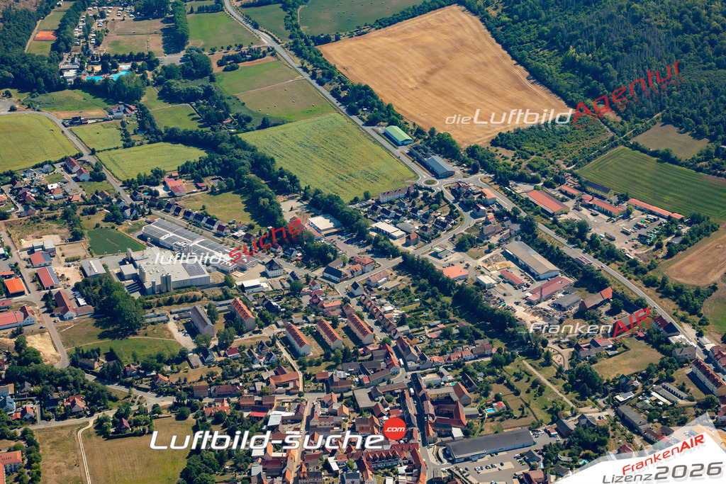 Das Luftbild der Stadt Bad Bibra wurde 2022 vom Flugzeug heraus erstellt (keine Drohnen-Aufnahmen) Aufnahmehöhe ca.450 Meter- hohe Bildauflösung und Druck-Qualität. Garantiert!