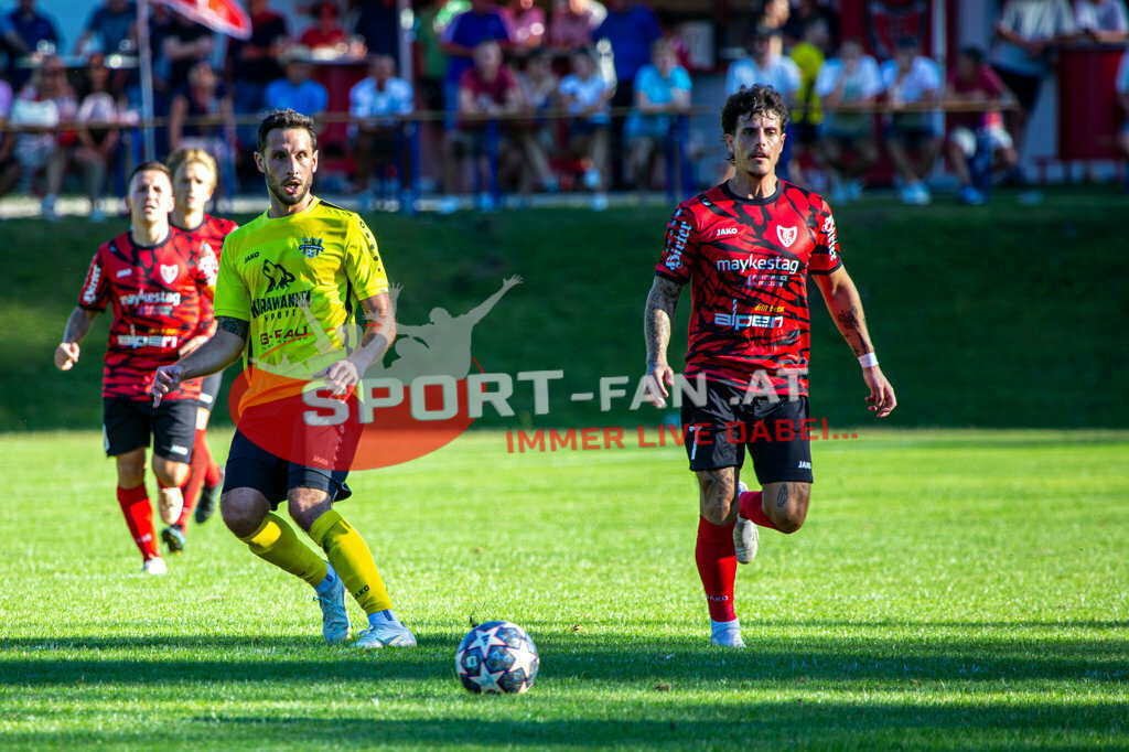 Kärntner Liga | Kärntner Liga ATUS Ferlach - ASKÖ Köttmannsdorf am 02.09.2023 in Ferlach
(Sportplatz), Austria, (Photo by Ernst Krawagner sport-fan.at) - Realisiert mit Pictrs.com