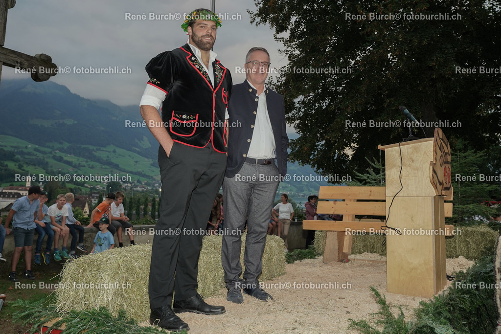 DSC08413-2 | René Burch leidenschaftlicher Fotograf aus Kerns in Obwalden.  Hier finden sie Sport, Landschaft und Natur Fotografie.
 - Realisiert mit Pictrs.com