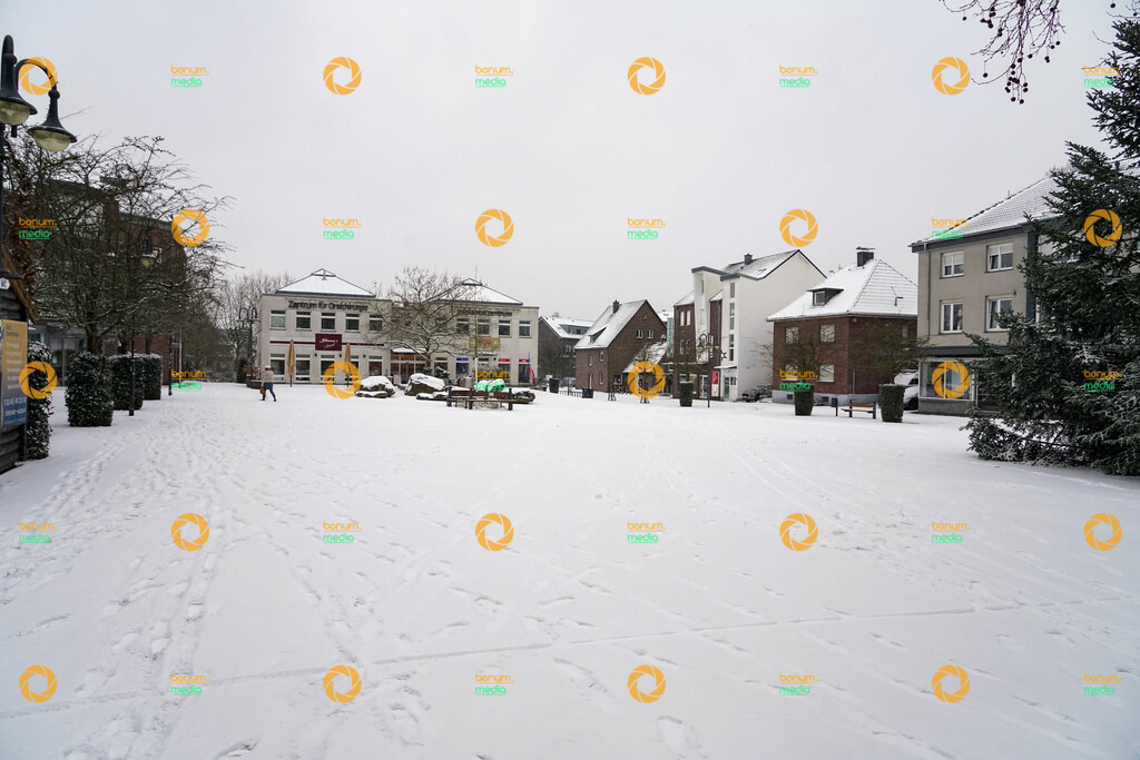 Schnee in Kirchhellen 2026 - Stock Bilder | bonum - Realisiert mit Pictrs.com