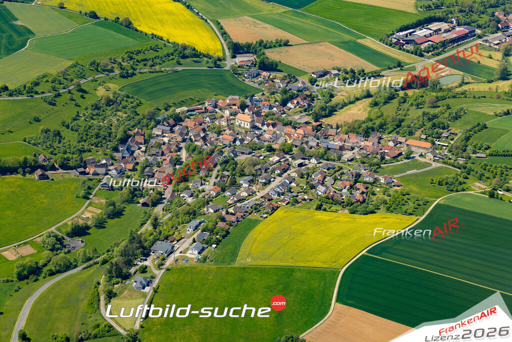 Luftbild Vs Google Maps  Ballenberg  Ravenstein -Das Luftbild wurde 2025 vom UL-Flugzeug heraus erstellt ( keine Drohne ) - Hochauflösende Luftaufnahme -Nicht vergleichbar mit Google Maps oder Satelittenbilder- Die Geschenkidee !Mit Lizenz und Bildrechte bestellbar