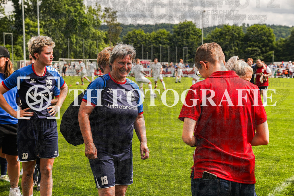 GER, FC Hauingen - SV Waldhaus, Frauen-Fussball, Rothaus Bezirkpokal, Finale, Saison 2024/2025, 29.05.2025 | GER, FC Hauingen - SV Waldhaus, Frauen-Fussball, Rothaus Bezirkpokal, Finale, Saison 2024/2025, 29.05.2025Foto: TH Fotografie/Alessio Bosco