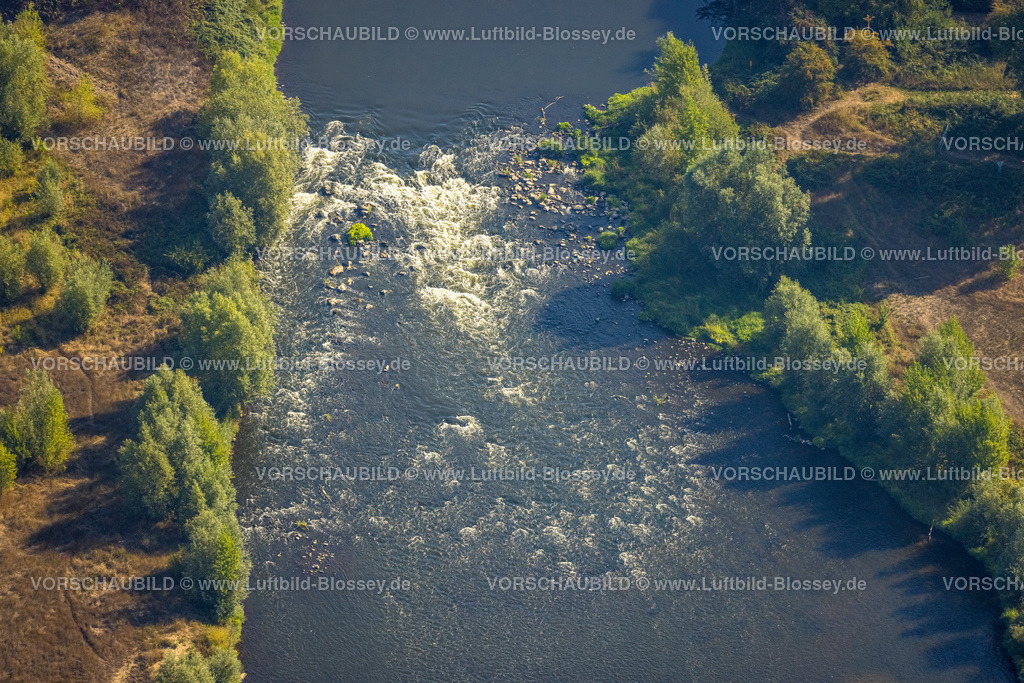 Wesel220806199 | Luftbild, Lippemündungsraum, Fluss Lippe, Gleitsohle - kräuselndes Wasser, nahe Lippeschlößchen, Fusternberg, Wesel, Ruhrgebiet, Nordrhein-Westfalen, Deutschland