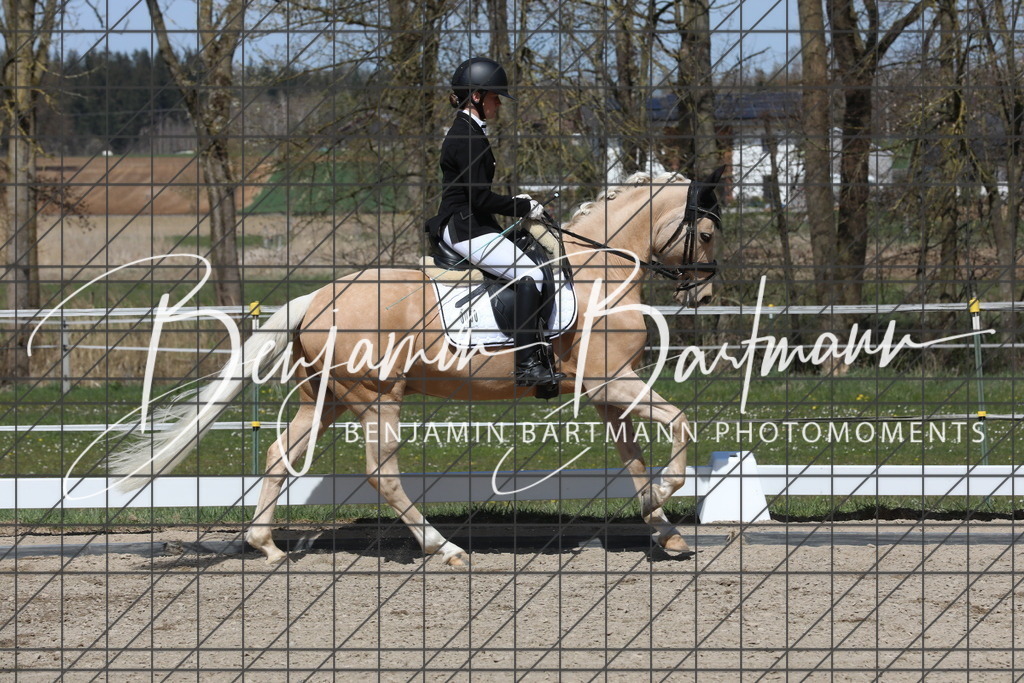 AZ2A4096 | Benjamin Bartmann Photomoments