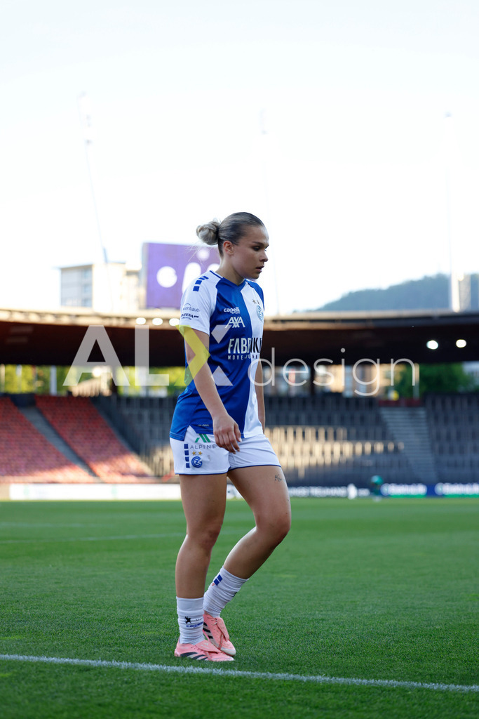GC Zürich vs FC Zürich - AXA Women’s Super League Playoffs - Stadion Letzigrund | ELLA LJUŠTINA of Grasshopper Club Zürich during the AXA Women’s Super League Playoffs quarter-final second leg between GC Zürich and FC Zürich at Stadion Letzigrund, Zurich, Switzerland. - Realisiert mit Pictrs.com