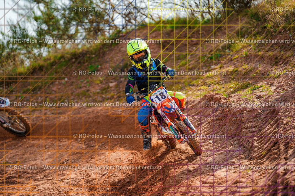 1 2 Lauf Mernes-10 | Sportfotografie von RO-Fotos: Motorsport, Motocross, Enduro, Laufveranstaltungen und Triathlon. Professionelle Fotos von Sportlern und Events. - Realisiert mit Pictrs.com