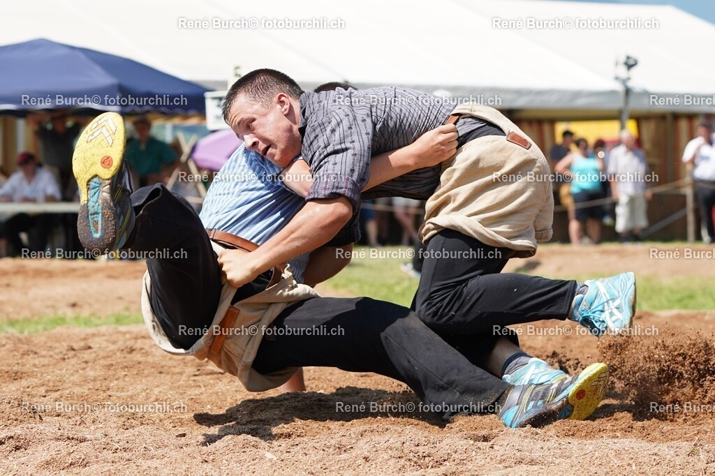 45 | René Burch leidenschaftlicher Fotograf aus Kerns in Obwalden.  Hier finden sie Sport, Landschaft und Natur Fotografie.
 - Realisiert mit Pictrs.com