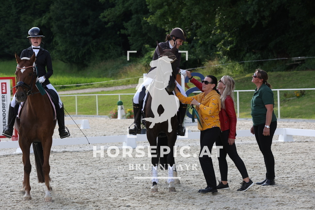 0P6A6692 | Willkommen bei Brunnmayr - Design & Fotografie – Ihrem Spezialisten für Reitturniere und Pferdeveranstaltungen in Oberösterreich, Salzburg und Bayern! Seit über 17 Jahren sind wir leidenschaftlich dabei.