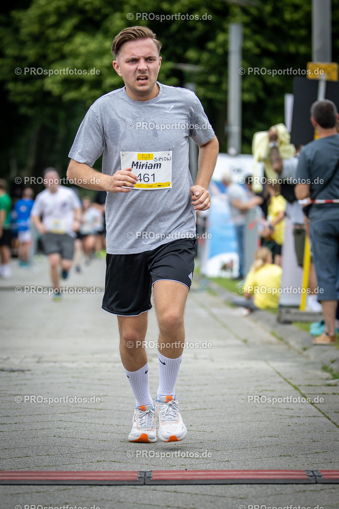 Stadionlauf Köln, 26.05.2024 | Impressionen von Stadionlauf Köln am 26.05.2024 rund um das RheinEnergie-Stadion in Koeln-Müngersdorf.