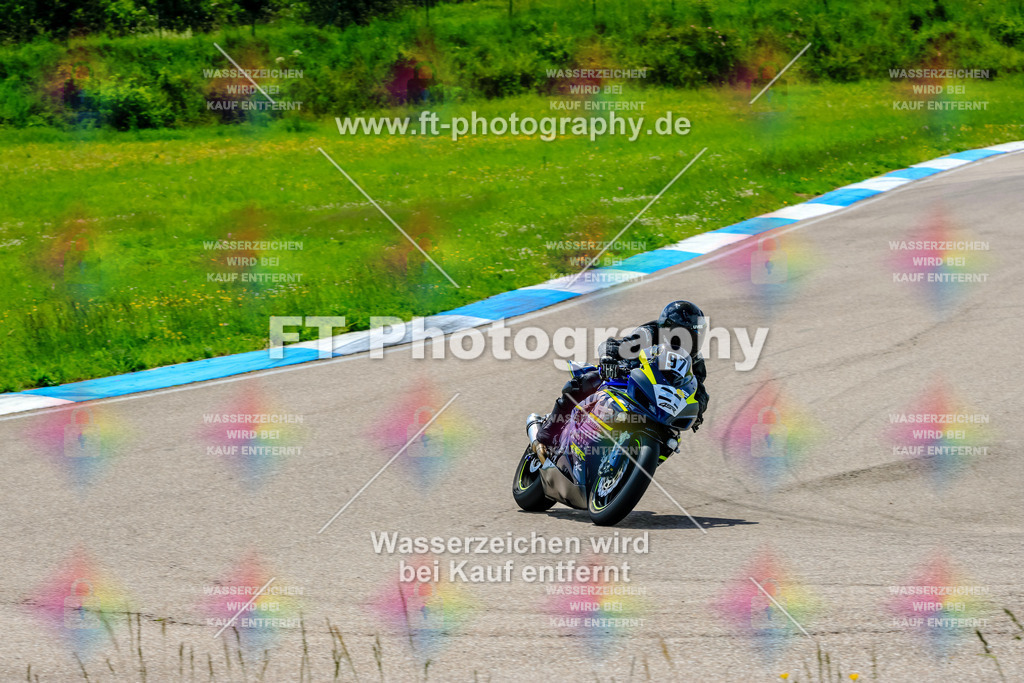 MotoTeam-0213 | Hier findet Ihr Bilder von Touristenfahrten auf der Nürburgring Nordschleife oder von anderen Veranstaltungen die ich besucht habe. Viel Spass beim Durch Schauen 