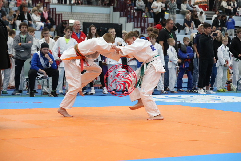 1J7A2809 | Fotos vom Adler Cup - Pictures from Adler Cup

Hier findet Ihr alle Eindrücke und großen Momente der Adler Cup Wochenenden. Here you will find all impressions and great moments of the Adler Cup weekends. - Realisiert mit Pictrs.com