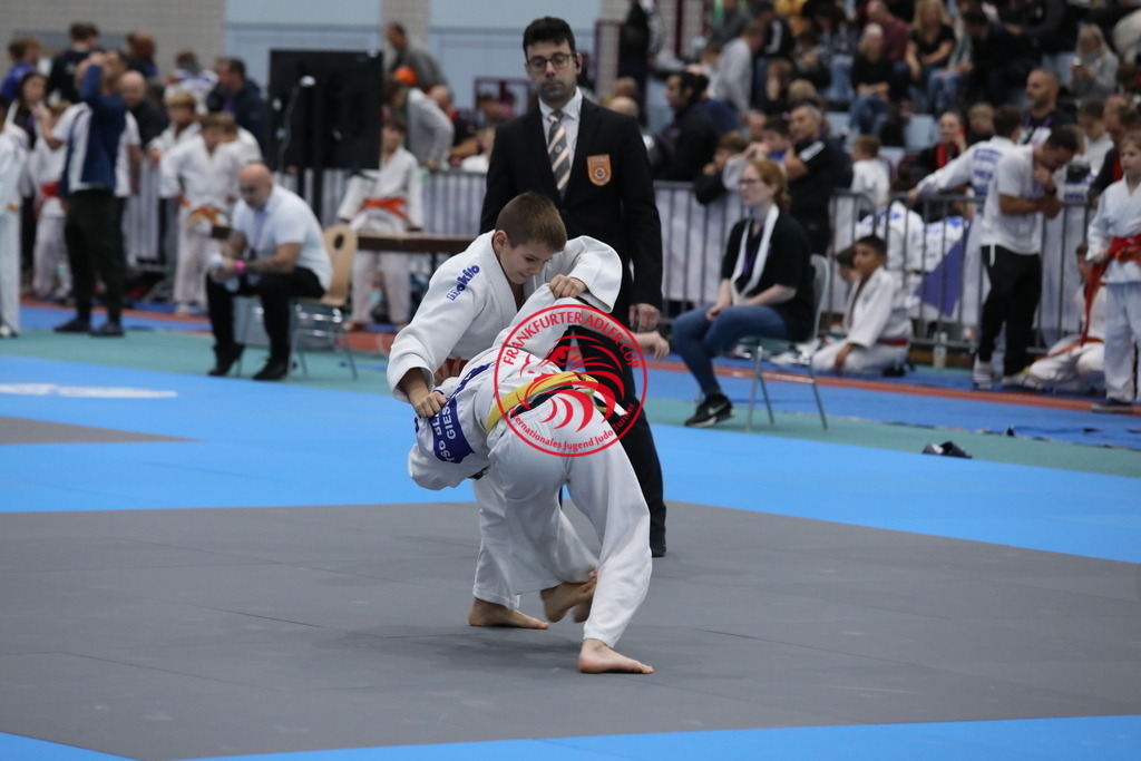 1J7A3166 | Fotos vom Adler Cup - Pictures from Adler Cup

Hier findet Ihr alle Eindrücke und großen Momente der Adler Cup Wochenenden. Here you will find all impressions and great moments of the Adler Cup weekends. - Realisiert mit Pictrs.com