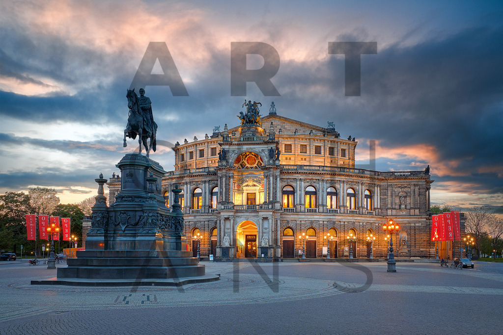 Ein Hans Fineart Original | Entdecke die Kunst von Hans Fineart - Fotografien für dein Zuhause. Verwandle deine Wände mit einzigartigen Kunstwerken und bringe die Schönheit der Welt in dein Leben. Bestelle jetzt und schaffe einen Ort der Inspiration und Eleganz.