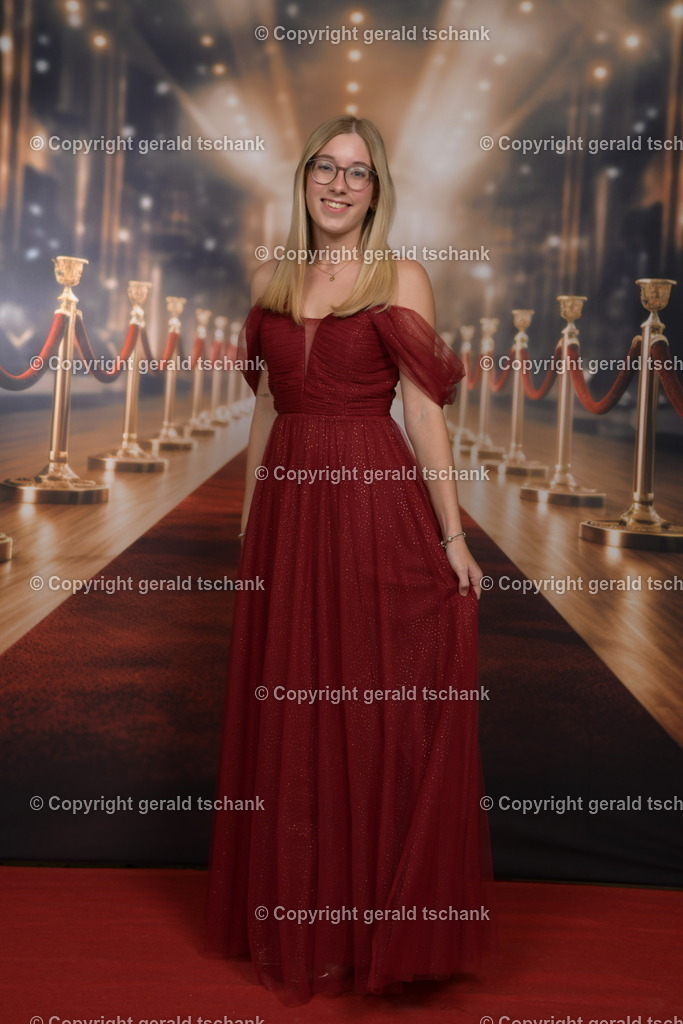 MT1_4128 | Wählen Sie hier bitte Ihr bestes Foto aus, mit diesem Bild wird Ihr Set produziert. Sollten Sie kein Bild wählen oder mehrere suchen wir das Beste aus!