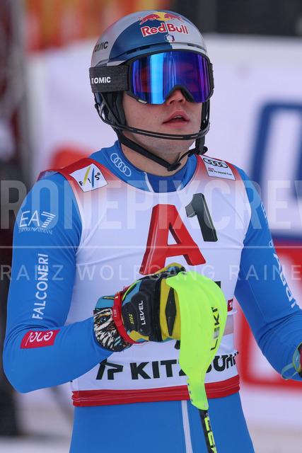 Audi FIS Ski World Cup: Men’s Slalom – Hahnenkamm Race, Kitzbuehel | Kitzbuehel, Austria, 25.Jan.26 - Alpine Skiing - FIS World Cup, Hahnenkamm Race, Slalom, men. The image shows VINATZER Alex (ITA, Atomic).