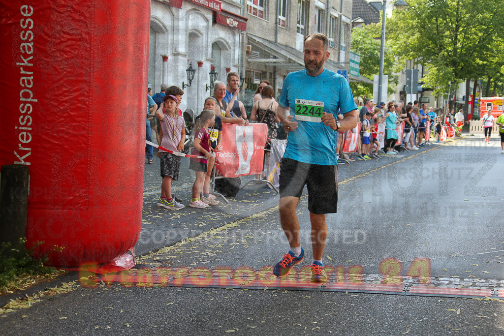 220625_1710_EX1_6301 | Sportfotografie im Rhein-Sieg Kreis, Köln, Bonn, NRW, Rheinland Pfalz, Hessen, etc. Unser Tätigkeitsfeld umfasst den Laufsport vom Volkslauf über den Marathon, Duathlon, Triathon bis zum Ultralauf wie Kölnpfad Ultra oder Schindertrail.