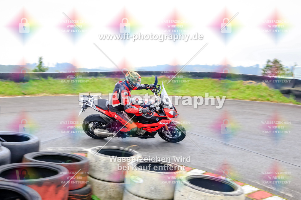 _TCM3177 | Hier findet Ihr Bilder von Touristenfahrten auf der Nürburgring Nordschleife oder von anderen Veranstaltungen die ich besucht habe. Viel Spass beim Durch Schauen 