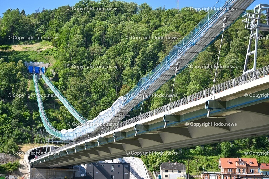 Westring A26_ Westringbruecke_ 14.05.2024-1 | 14.05.2024, Westring A26, AUT, Westring A26, Westringbruecke, im Bild Westringbruecke, Brücke, Baustelle, Wegweiser, Fahrbahn, Asphalt, Verkehr, B127, Donau