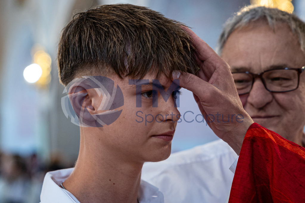 _06_3784 | Firmung Dom Klagenfurt 8.6.24