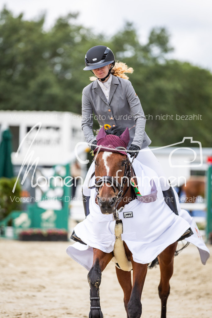 BHO-2PhSpr-M-5-2451 | MomenTaufnahmen Pferdesportfotos