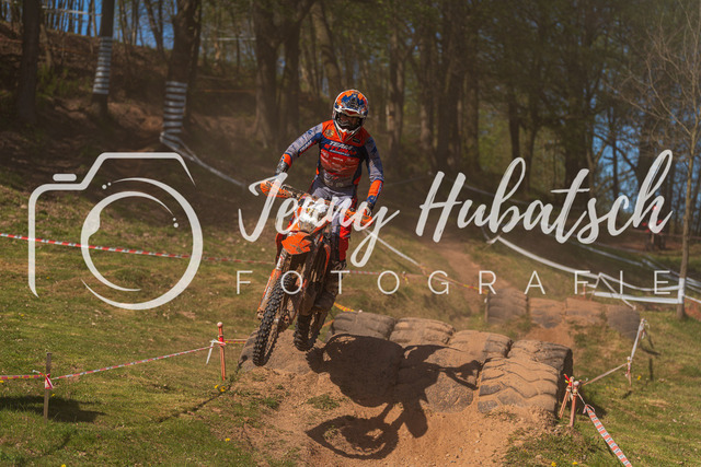 JHF.ECHT.4h.Samstag1111 | jennyhubatsch-endurofotografie