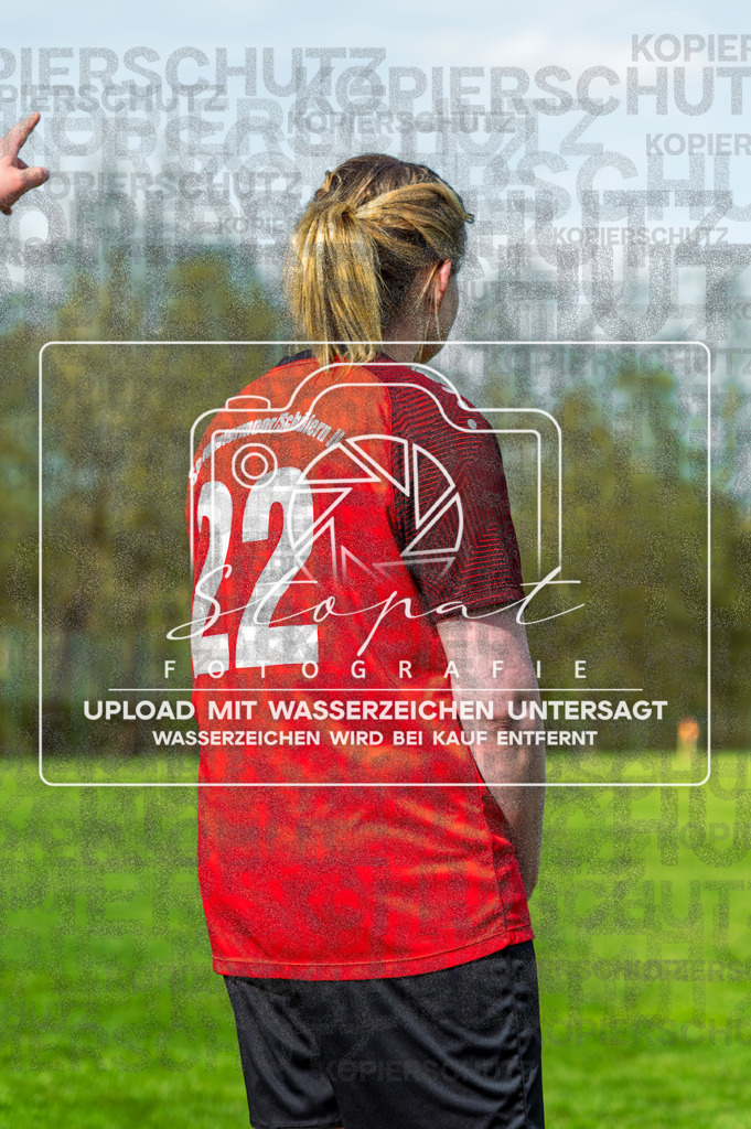 Kreisliga Herren HK - FG Fulde-Stellichte vs. SG Wintermoor-Schuelern | Saskia Bohling (SG Wintermoor/Schuelern #22); Kreisliga Herren HK - FG Fulde-Stellichte vs. SG Wintermoor-Schuelern am 26.04.2026 in Lehrdestadion, Stellichte - Realisiert mit Pictrs.com