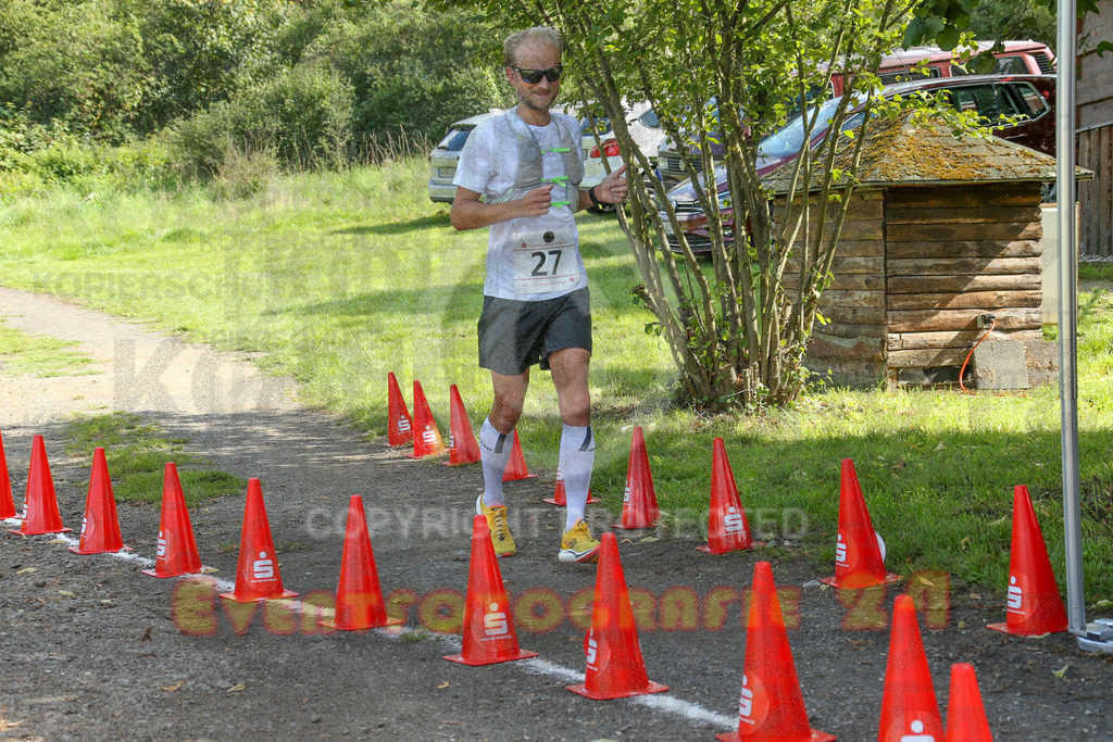 230826_1558_EX1_1496 | Sportfotografie im Rhein-Sieg Kreis, Köln, Bonn, NRW, Rheinland Pfalz, Hessen, etc. Unser Tätigkeitsfeld umfasst den Laufsport vom Volkslauf über den Marathon, Duathlon, Triathon bis zum Ultralauf wie Kölnpfad Ultra oder Schindertrail.