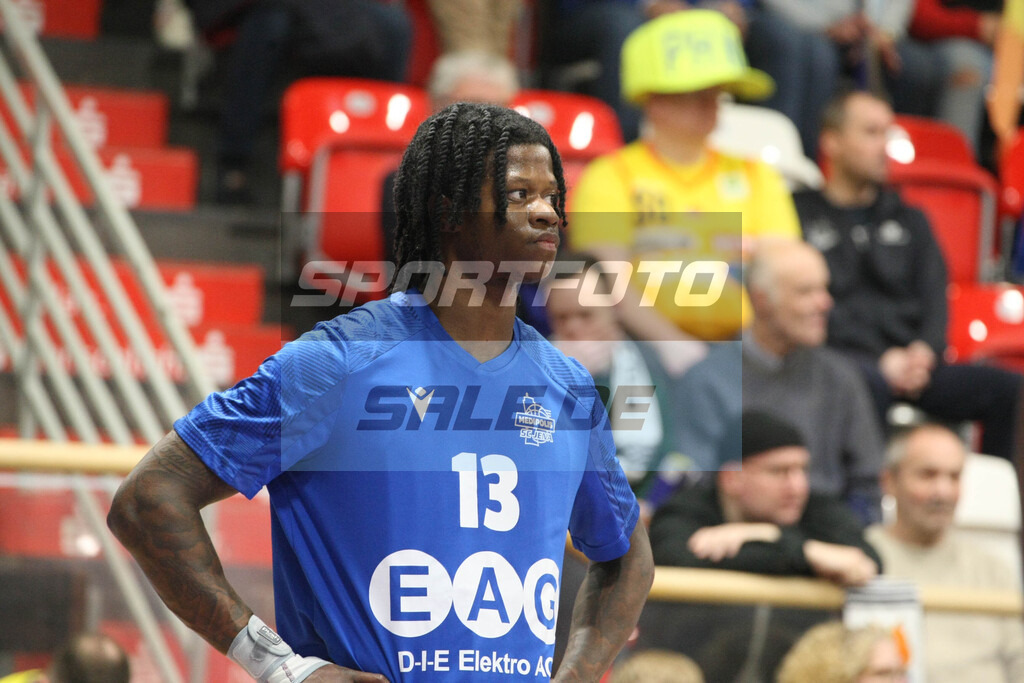 Phoenix Hagen - Jena | Amir Jabba Hinton - © Sportfoto-Sale (MK) - Realisiert mit Pictrs.com