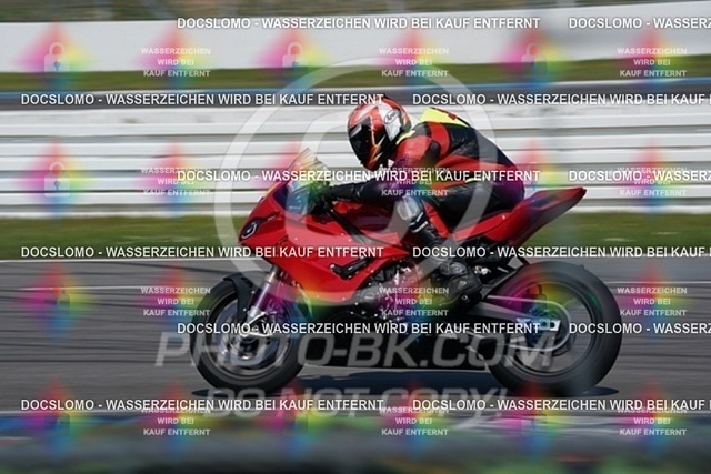 2022_05_09_PBK_22663 | Sportfotografie; SlowMotion; Video; Rennstrecke; Hafeneger; RSE; Speer; Trackday; Motorsportarena; Hockenheimring; Brno; Most; Barcelona; Valencia, Benny; Kaetzmer;
