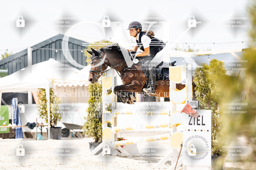 CK907546 | Turnierfotografie Pferdefotografie Trier Rheinland-Pfalz Pferdesport Reitsport Tierfotografie Sportfotografie Pferdevideo Pferdevideografie Equestrianvideography equestrianphotography  - Realisiert mit Pictrs.com