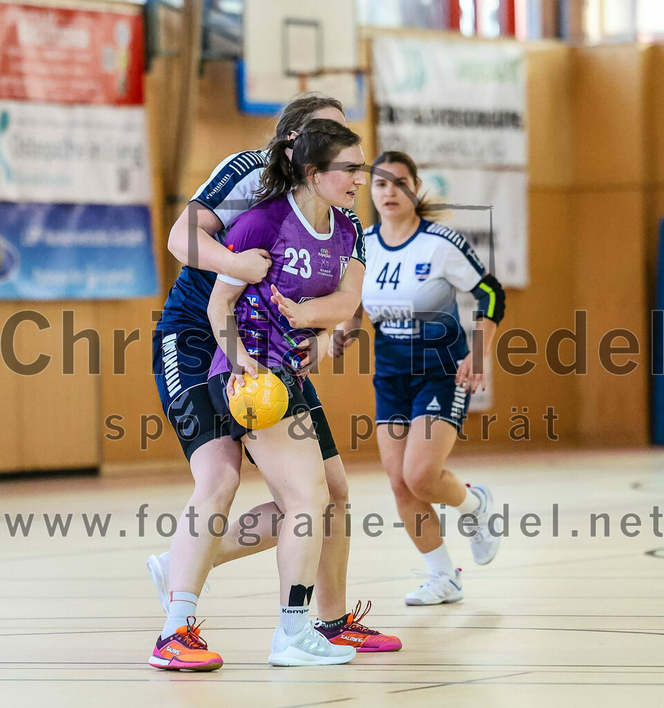 2023-12-16_056_SpVgg_Altenerding_gegen_HC_Donau-Paar_II | Erding, Deutschland, 16.12.2023:
Handball, Bezirksoberliga Frauen Altbayern 2023 / 2024, 10. Spieltag, SpVgg Altenerding gegen HC Donau/Paar II, Endergebnis: 22:22

Foto: Christian Riedel / fotografie-riedel.net