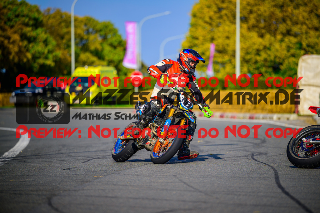 MaZZes_Fotomatrix_20251012_6021986_0511 | SENIOR