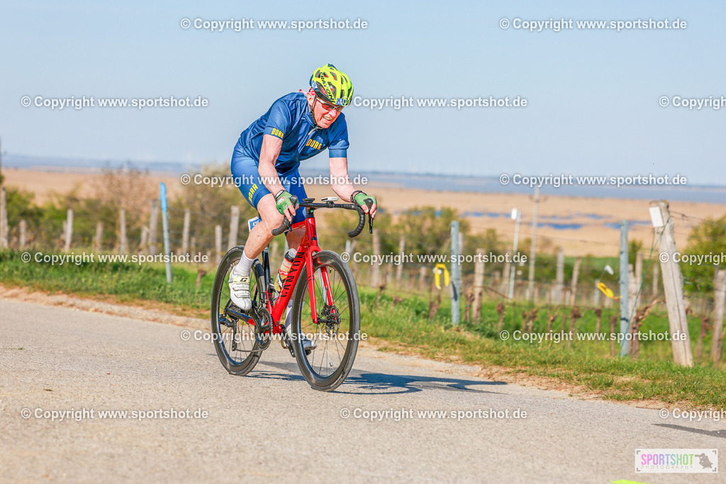771_AR6_8359 | Neusiedlersee Radmarathon 2026@sportshot_your_pictrs #yourpictures#roadtowm2029 #nrm #neusiedlerseeradmarathon #neusiedlersee #neusiedlerseetourismus #burgenland #mörbisch #nrm26 #burgenlandtourismus #voglundco #poweredbyburgenlandtourismus #radsport #rad #marathon #ucigranfondo #visitburgenland #ucigranfondoworldseries