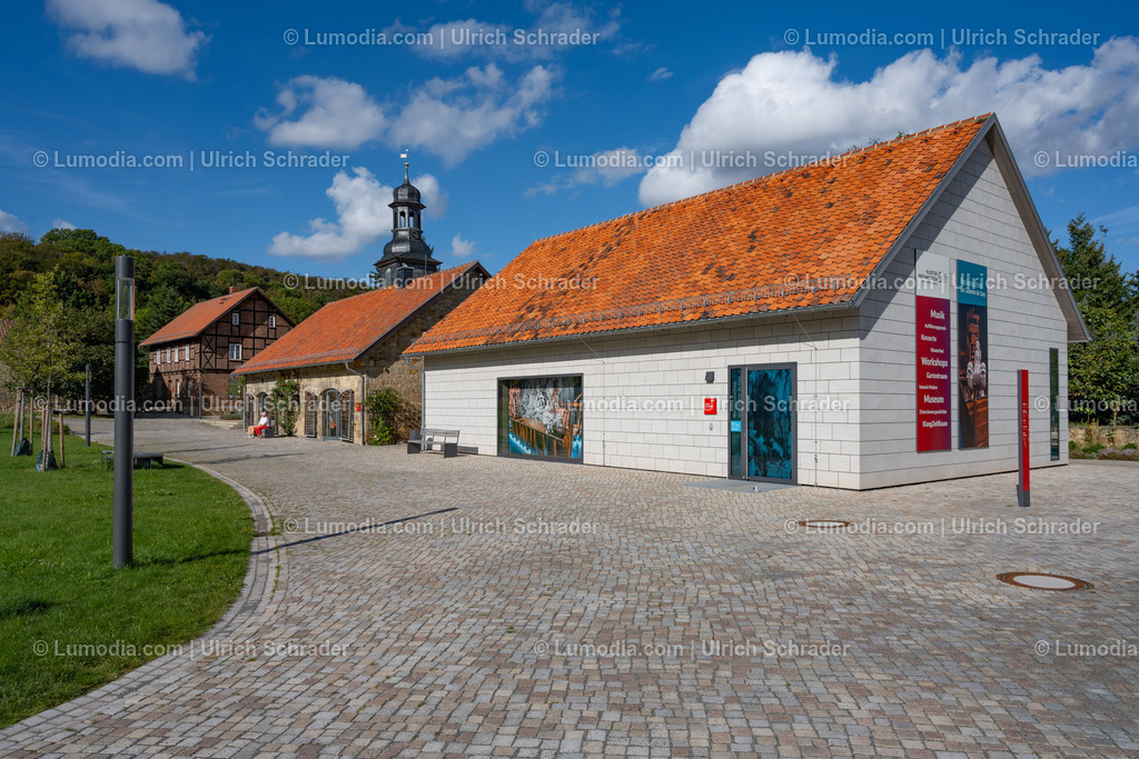 10049-13870 - Kloster Michaelstein bei Blankenburg | Stockfoto und Bilderpool mit Bildmaterial aus Deutschland, dem Harz, Halberstadt, Quedlinburg, Wernigerode und weltweit. Qualitativ hochwertige und professionelle Fotos anschauen und kaufen. - Realisiert mit Pictrs.com