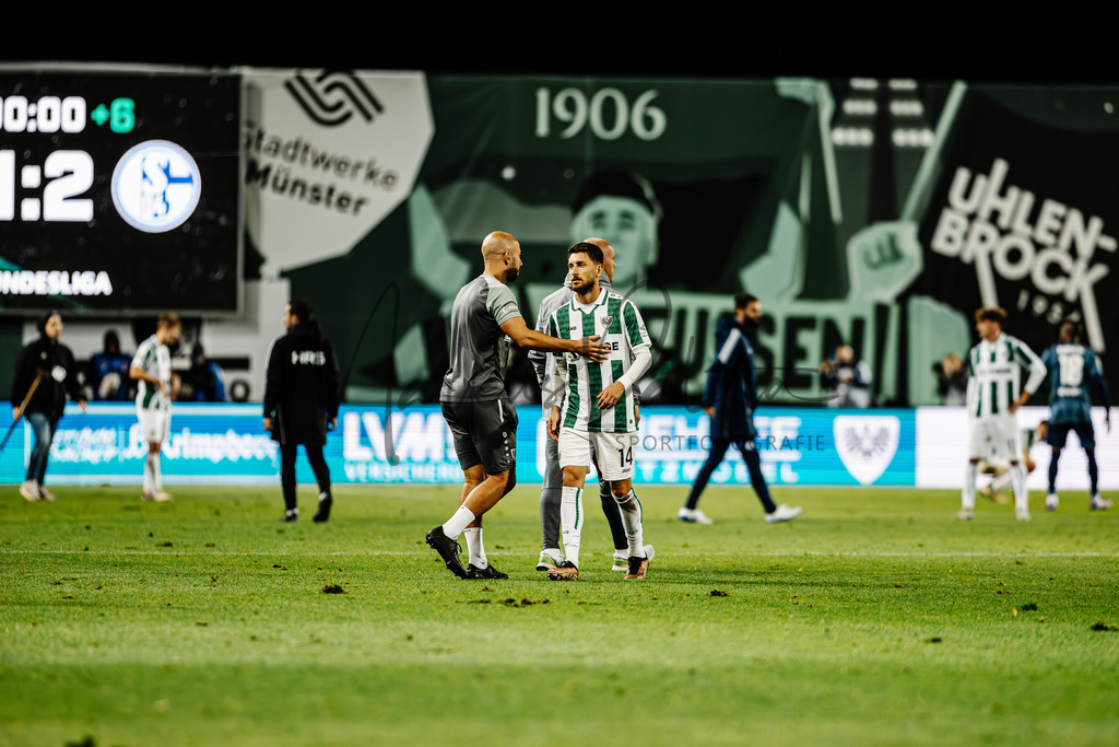 2. Bundesliga, Saison 2024/25, 7. Spieltag: SC Preußen Münster - FC Schalke 04 | Münster, 28.09.2024: 2. Bundesliga, 7. Spieltag, SC Preußen Münster gegen FC Schalke 04 im LVM-Preußenstadion in Münster. Foto: sportfotografie.ms | Markus Paletta - Realisiert mit Pictrs.com