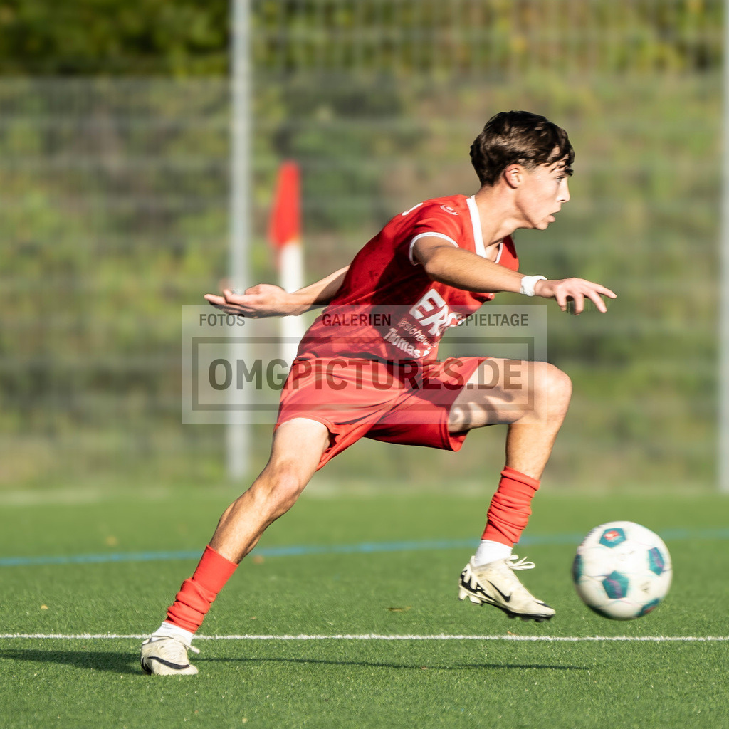 _DSC2402 | www.omgpictures.de, Sportfotograf, Verein, Fotograf, Baden Württemberg, Stuttgart, Heilbronn, omgpictures, Spieltag,  - Realisiert mit Pictrs.com