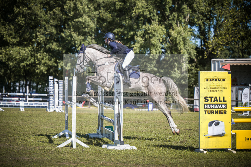 DOS_0464 | Entdecke hochwertige Reitturnierfotos von Foto Oger. Professionell, emotional und authentisch – jetzt Lieblingsmomente im Shop bestellen.Deutschlandweite Turnierfotografie. - Realisiert mit Pictrs.com