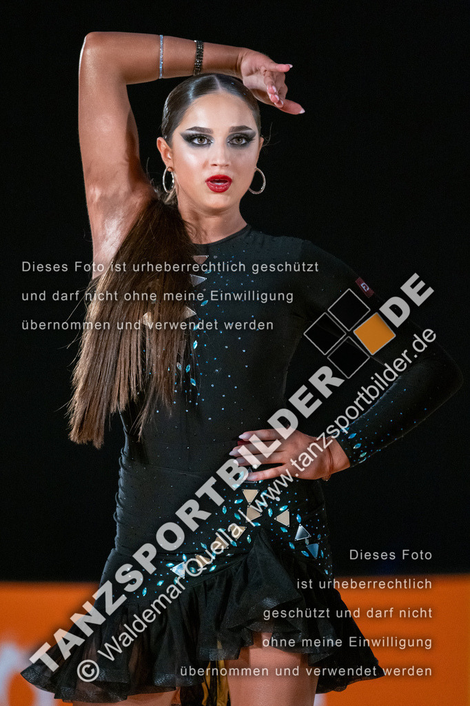 20250504-01283 | Hier finden Sie Tanz Bilder vom Latein und Standard Formationen tanzen. Sportbilder vom Tanzsport. Schöne Fotos und von Weltmeisterschaft, Europameisterschaft, Bundesliga, Regionalliga, Oberliga und Landesliga sowie von GOC Stuttgart, DanceComp, WM Bremen