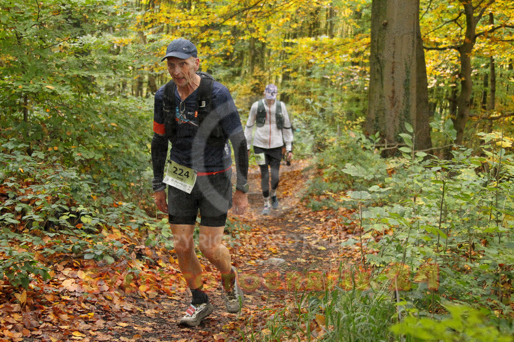 251026_1301_EV4_6372 | Sportfotografie im Rhein-Sieg Kreis, Köln, Bonn, NRW, Rheinland Pfalz, Hessen, etc. Unser Tätigkeitsfeld umfasst den Laufsport vom Volkslauf über den Marathon, Duathlon, Triathon bis zum Ultralauf wie Kölnpfad Ultra oder Schindertrail.