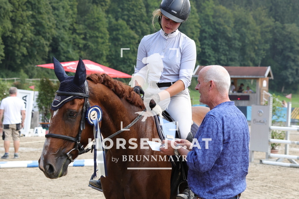 0P6A9826 | Willkommen bei Brunnmayr - Design & Fotografie – Ihrem Spezialisten für Reitturniere und Pferdeveranstaltungen in Oberösterreich, Salzburg und Bayern! Seit über 17 Jahren sind wir leidenschaftlich dabei.