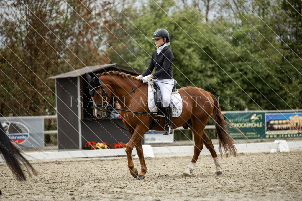 DK5A7054 | Isabel Marstall Fotografie - Realisiert mit Pictrs.com