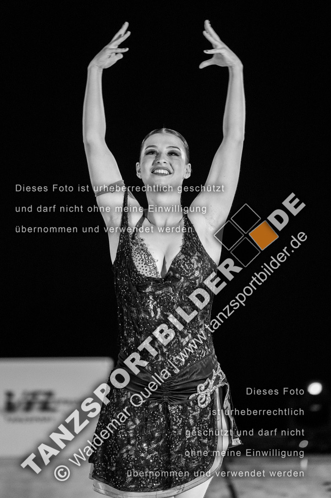 20250503-00633 | Hier finden Sie Tanz Bilder vom Latein und Standard Formationen tanzen. Sportbilder vom Tanzsport. Schöne Fotos und von Weltmeisterschaft, Europameisterschaft, Bundesliga, Regionalliga, Oberliga und Landesliga sowie von GOC Stuttgart, DanceComp, WM Bremen