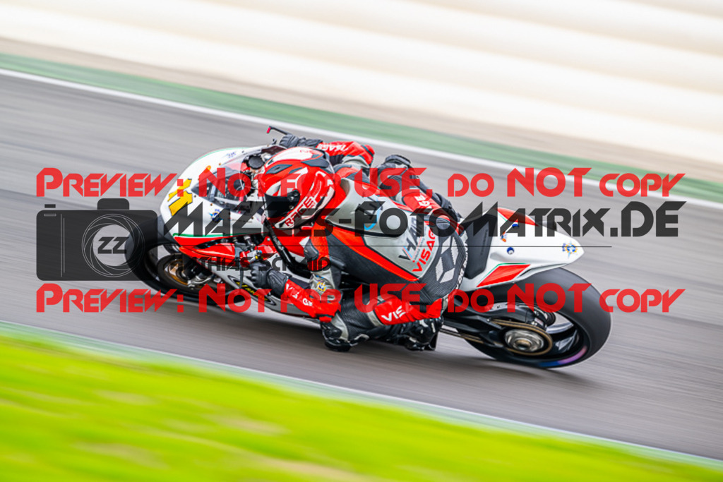 MaZZes_FotoMatrix_220924_9163 | IDM600