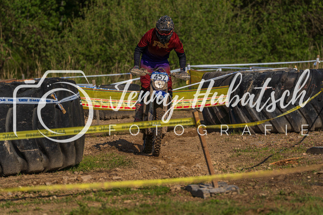 JHF.DEM.Meltewitz.2.202 | jennyhubatsch-endurofotografie